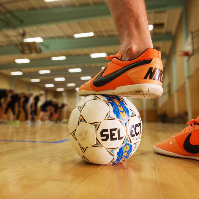 book baner og sportsfaciliteter